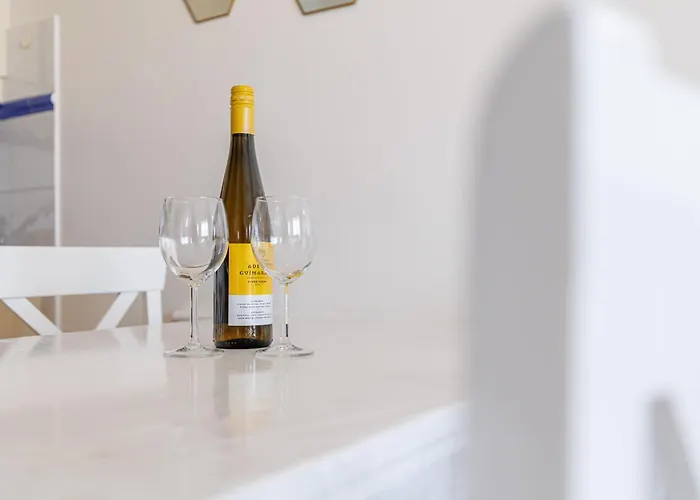 902 - Floor With Ac * Menton