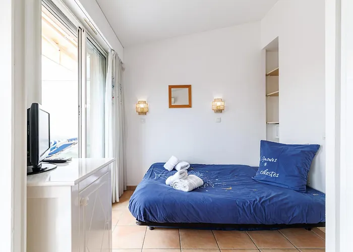 Apartment 902 - Floor With Ac