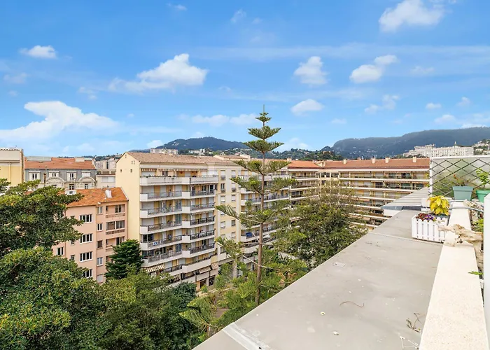 Apartment 902 - Floor With Ac